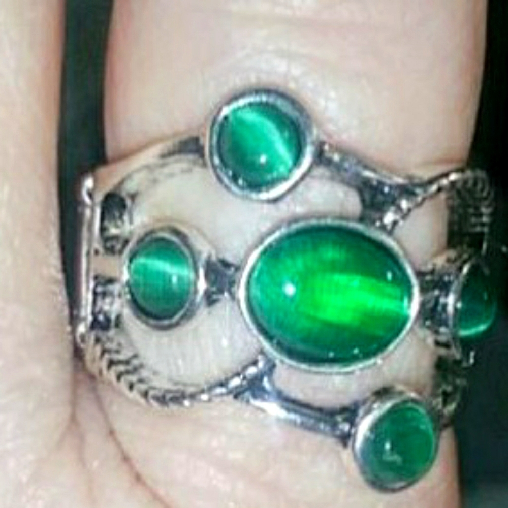Ring